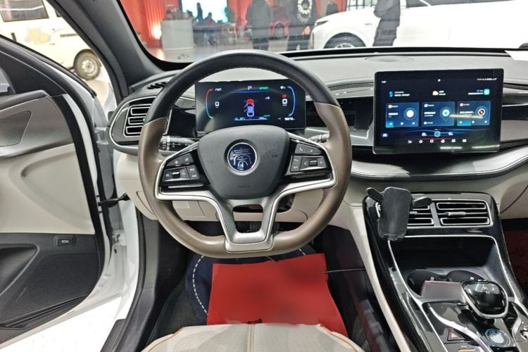 Used BYD Qin PLUS 2023 Champion Edition EV 510KM Beyond Model Steering Wheel
