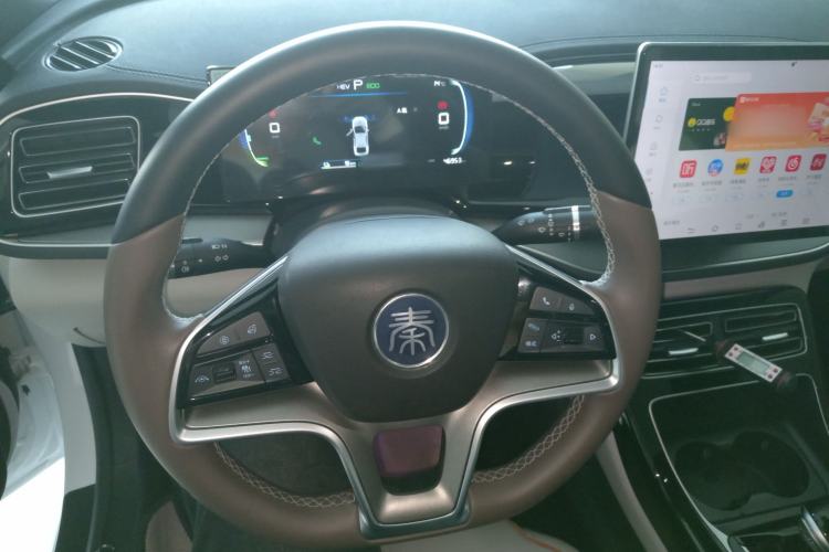 Used BYD Qin PLUS 2023 Champion Edition DM-i 120KM Excellence Model Steering Wheel