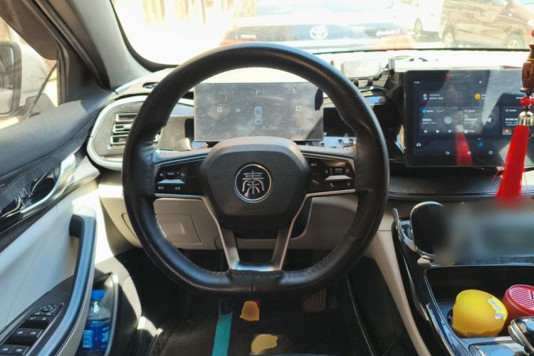 Used BYD Qin PLUS 2023 Champion Edition DM-i 55KM Leading Model Steering Wheel