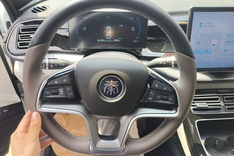 Used BYD Qin PLUS 2023 Champion Edition EV 510KM Excellence Model Steering Wheel