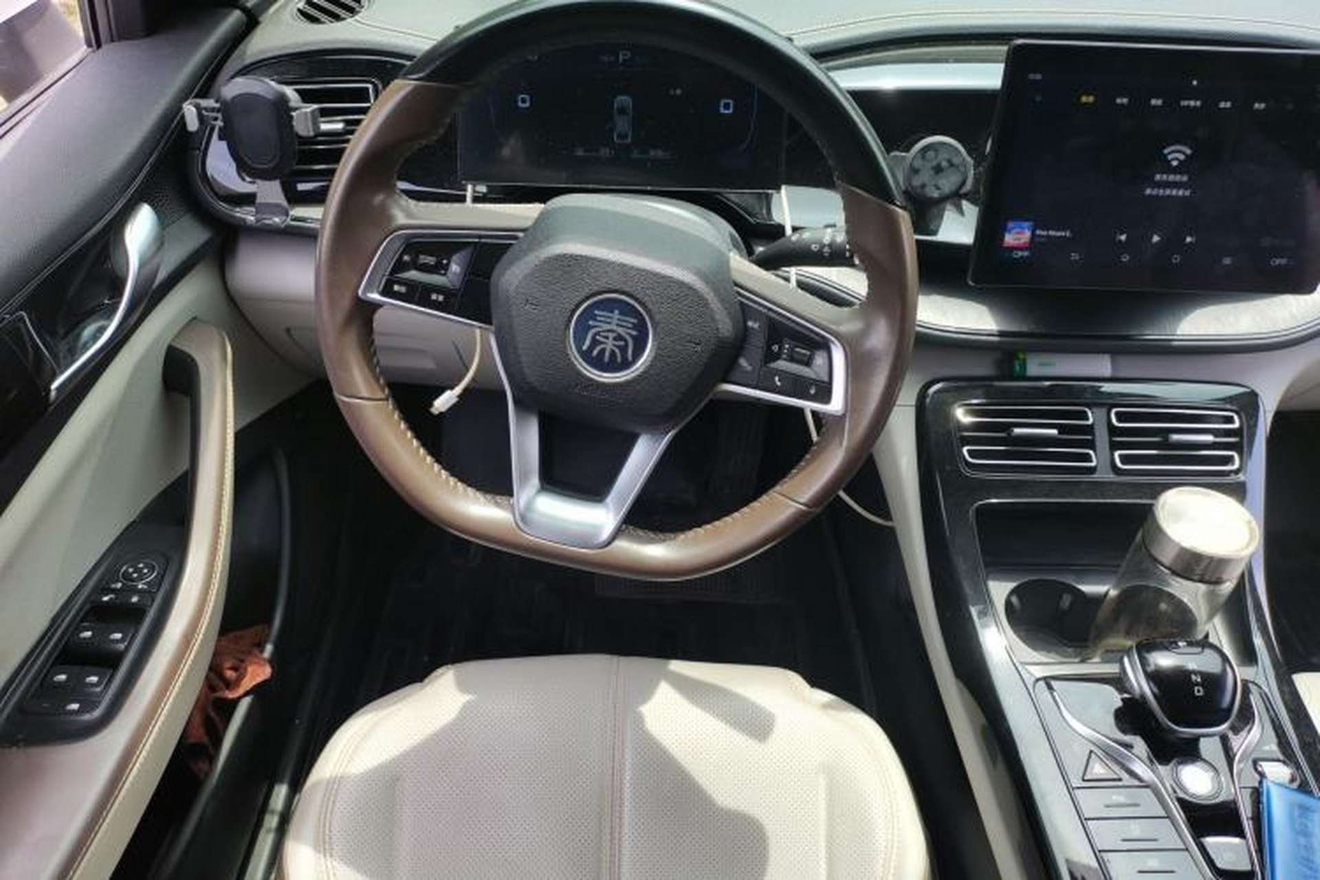 Used BYD Qin PLUS 2023 Champion Edition DM-i 55KM Leading Model Steering Wheel