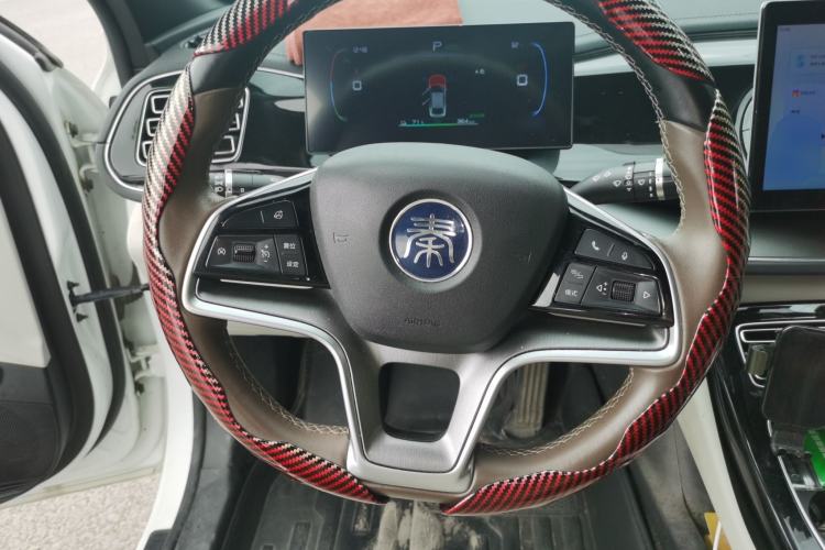 Used BYD Qin PLUS 2023 Champion Edition EV 510KM Leading Model Steering Wheel