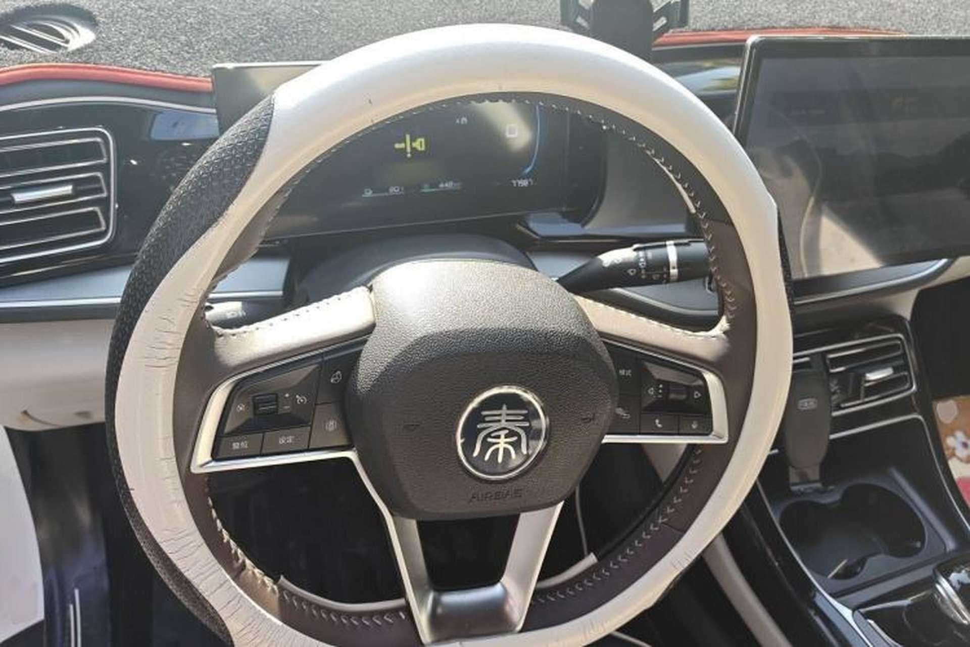 Used BYD Qin PLUS 2023 Champion Edition DM-i 120KM Beyond Model Steering Wheel
