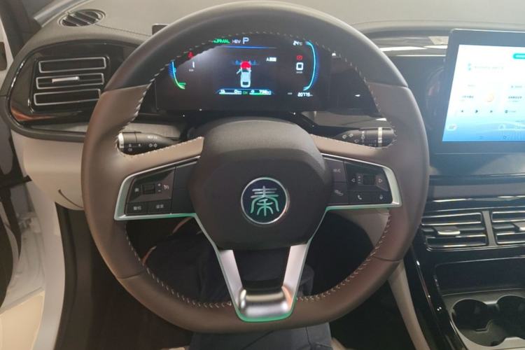 Used BYD Qin PLUS 2023 Champion Edition DM-i 55KM Leading Model Steering Wheel