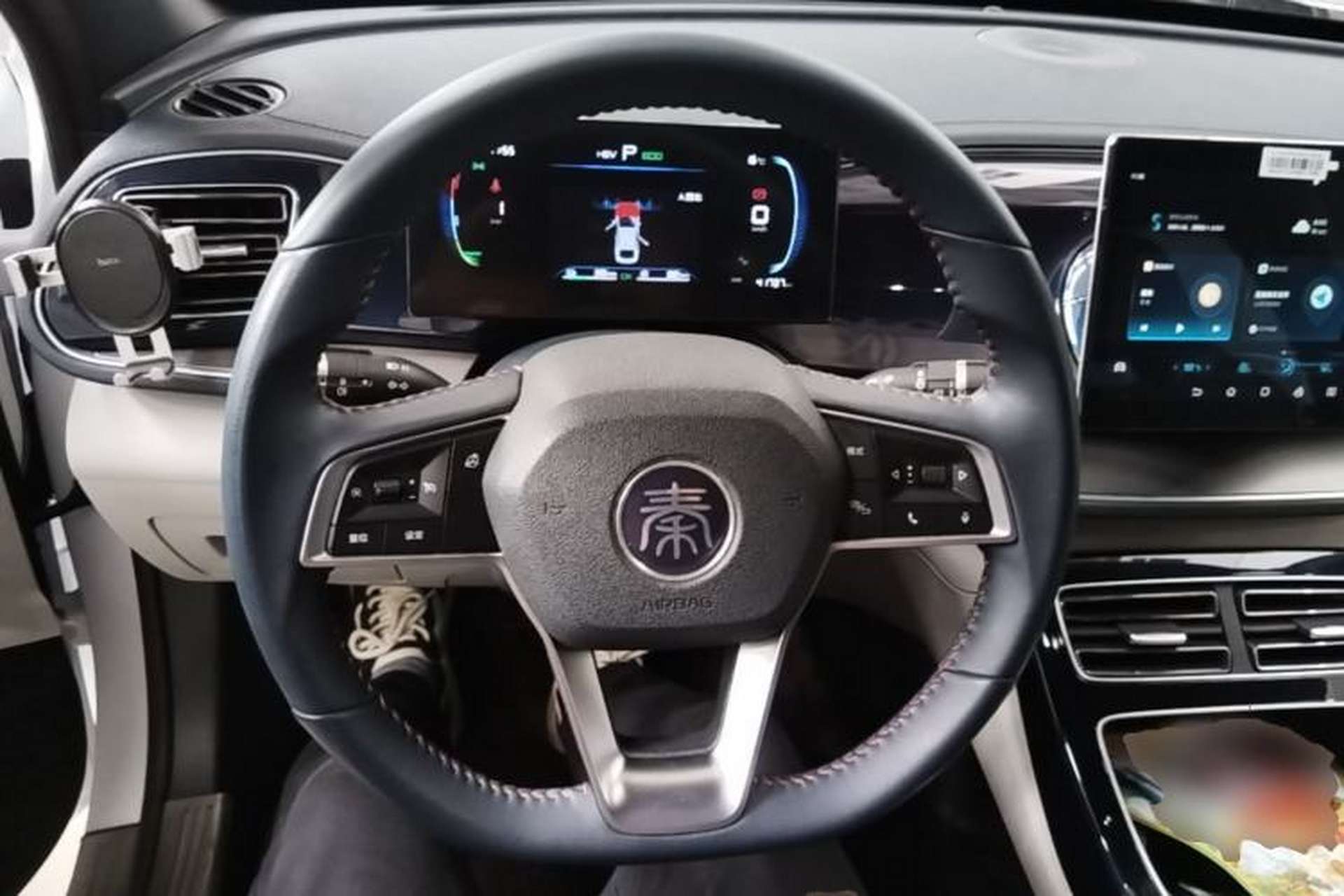 Used BYD Qin PLUS 2023 Champion Edition DM-i 120KM Leading Model Steering Wheel