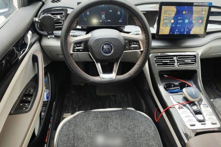 Used BYD Qin PLUS 2023 Champion Edition DM-i 55KM Leading Model Steering Wheel