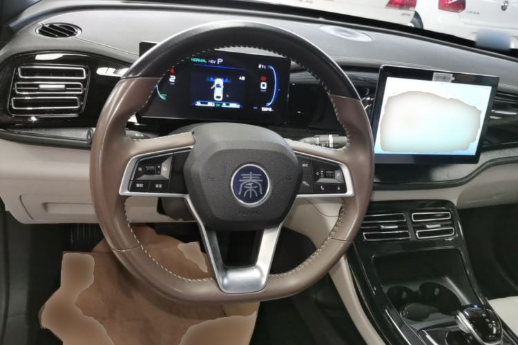 Used BYD Qin PLUS 2023 Champion Edition DM-i 55KM Leading Model Steering Wheel