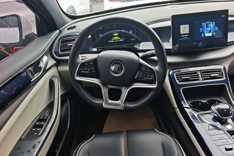 Used BYD Qin PLUS 2023 Champion Edition EV 420KM Superior Model Steering Wheel