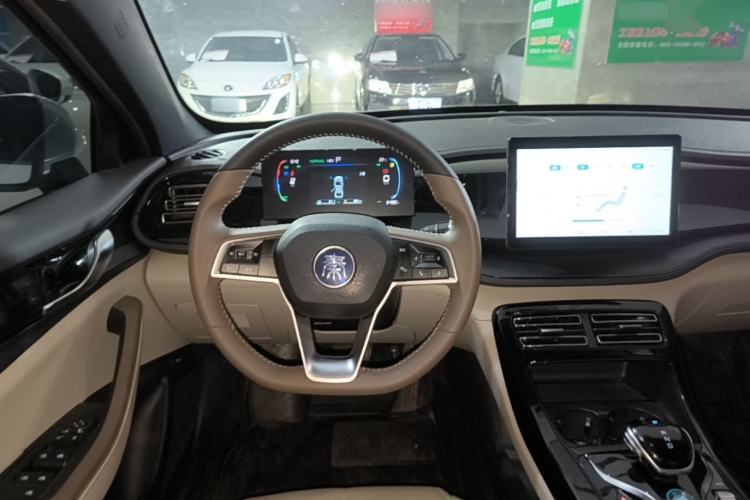 Used BYD Qin PLUS 2023 Champion Edition DM-i 55KM Leading Model Steering Wheel