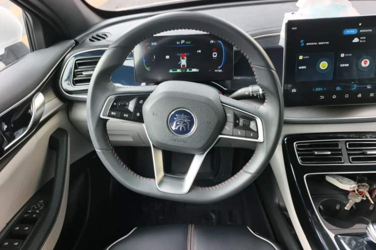 Used BYD Qin PLUS 2023 Champion Edition DM-i 120KM Beyond Model Steering Wheel