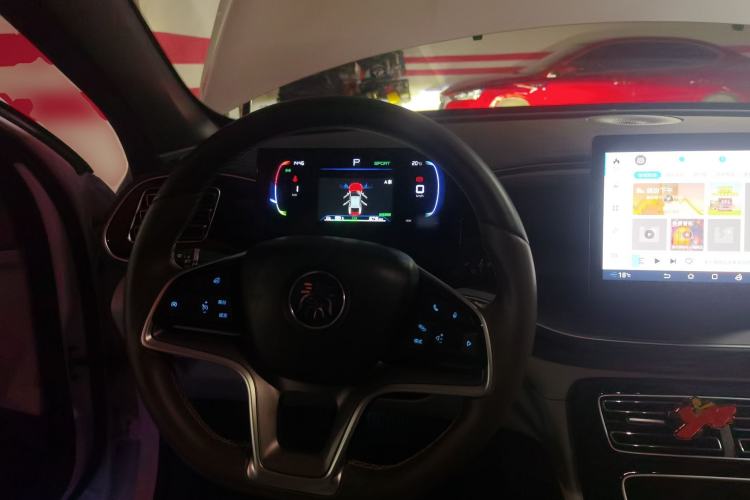 Used BYD Qin PLUS 2023 Champion Edition EV 510KM Leading Model Steering Wheel