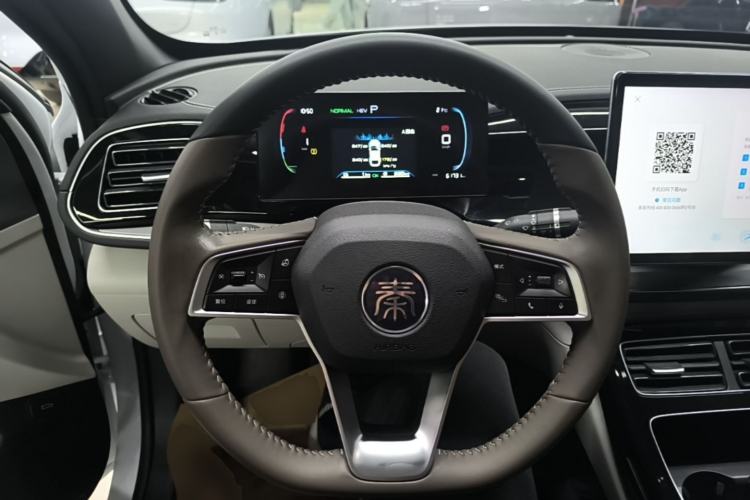 Used BYD Qin PLUS 2023 Champion Edition DM-i 120KM Beyond Model Steering Wheel