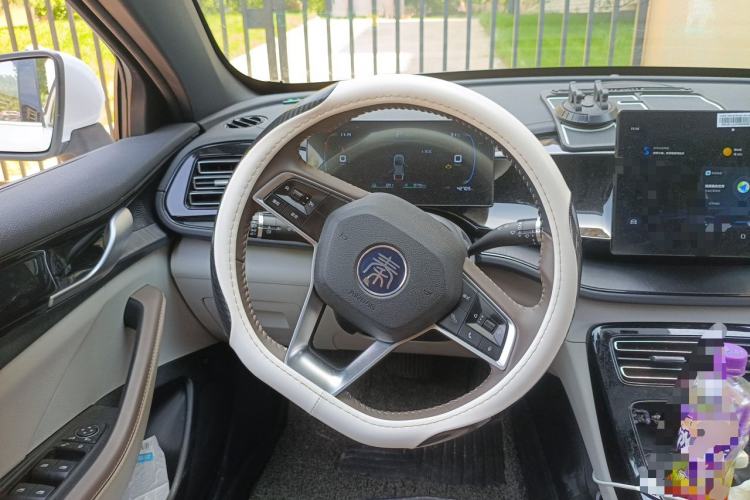 Used BYD Qin PLUS 2023 Champion Edition DM-i 55KM Leading Model Steering Wheel