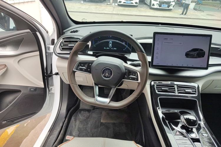 Used BYD Qin PLUS 2023 Champion Edition DM-i 120KM Beyond Model Steering Wheel