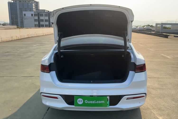 Used BYD Qin PLUS 2023 Champion Edition DM-i 55KM Leading Model Trunk