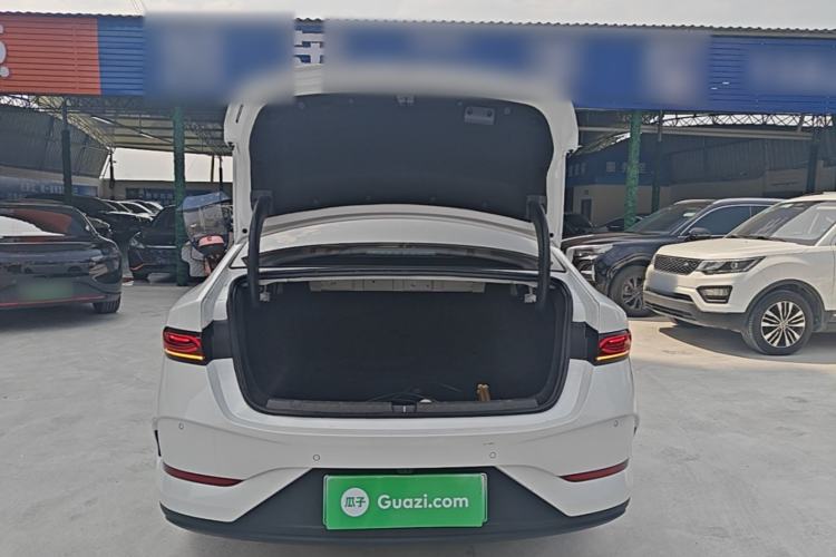 Used BYD Qin PLUS 2023 Champion Edition DM-i 55KM Leading Model Trunk