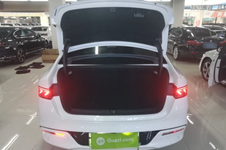 Used BYD Qin PLUS 2023 Champion Edition DM-i 55KM Leading Model Trunk