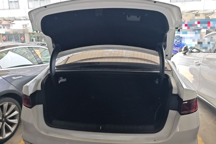 Used BYD Qin PLUS 2023 Champion Edition DM-i 55KM Leading Model Trunk
