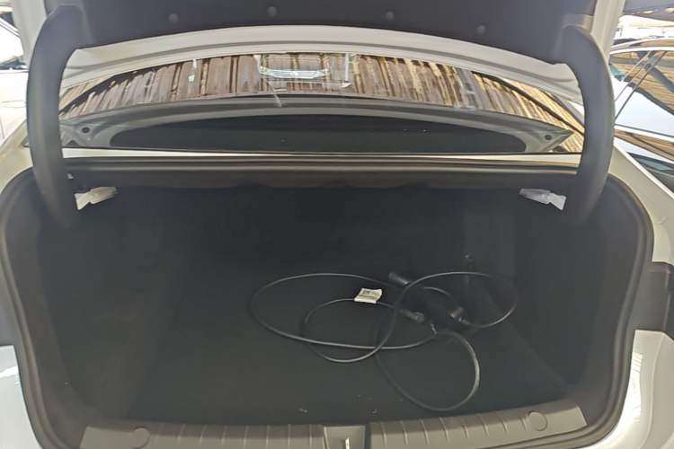 Used BYD Qin PLUS 2023 Champion Edition DM-i 55KM Leading Model Trunk