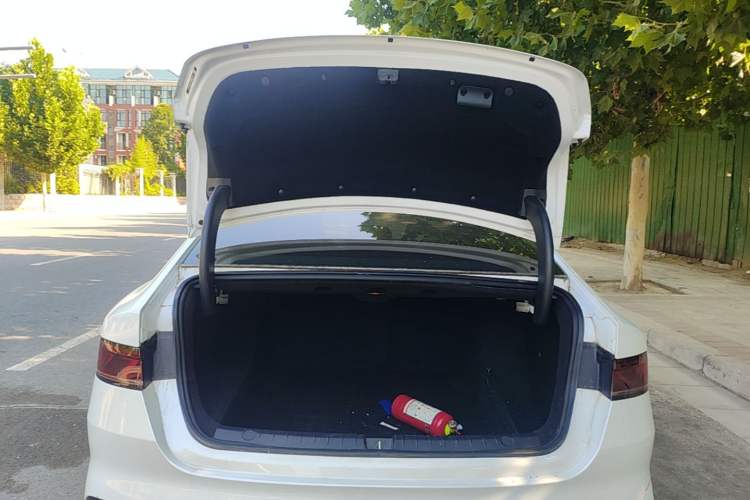 Used BYD Qin PLUS 2023 Champion Edition DM-i 120KM Leading Model Trunk