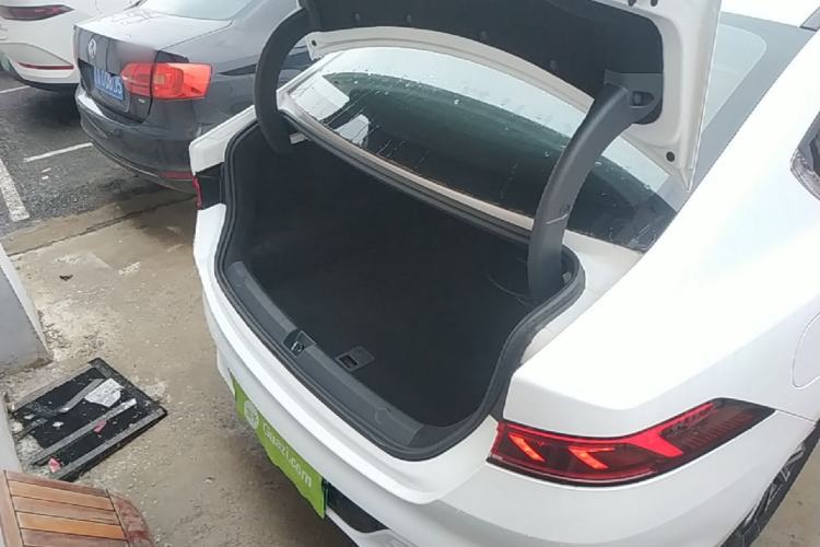Used BYD Qin PLUS 2023 Champion Edition DM-i 55KM Leading Model Trunk