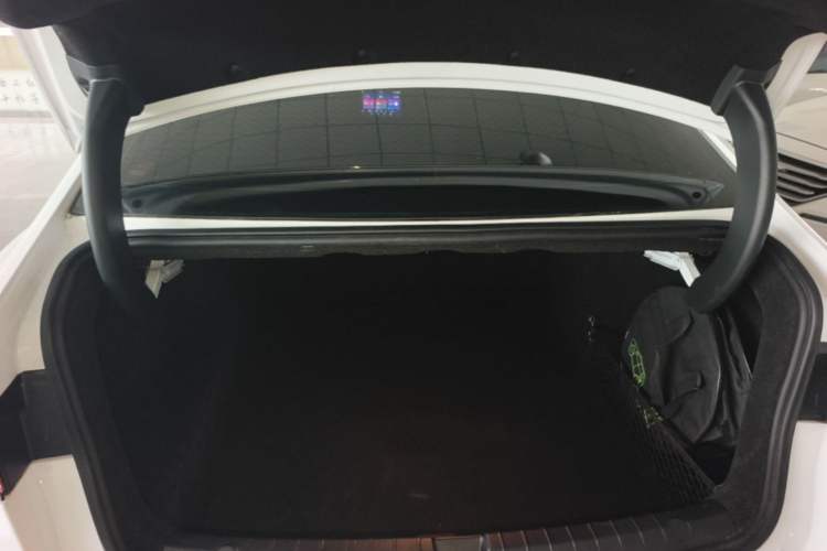Used BYD Qin PLUS 2023 Champion Edition DM-i 55KM Leading Model Trunk