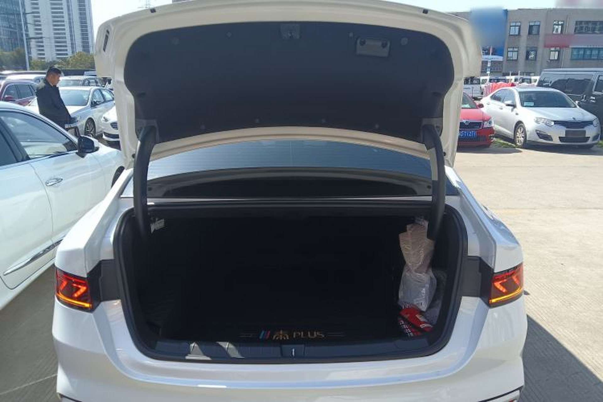 Used BYD Qin PLUS 2023 Champion Edition DM-i 55KM Leading Model Trunk