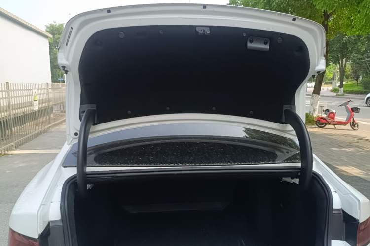 Used BYD Qin PLUS 2023 Champion Edition EV 510KM Leading Model Trunk