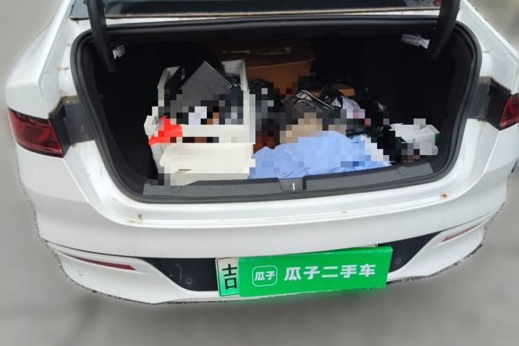 Used BYD Qin PLUS 2023 Champion Edition DM-i 55KM Leading Model Trunk