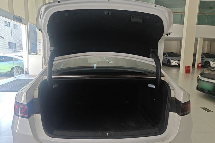 Used BYD Qin PLUS 2023 Champion Edition DM-i 120KM Beyond Model Trunk