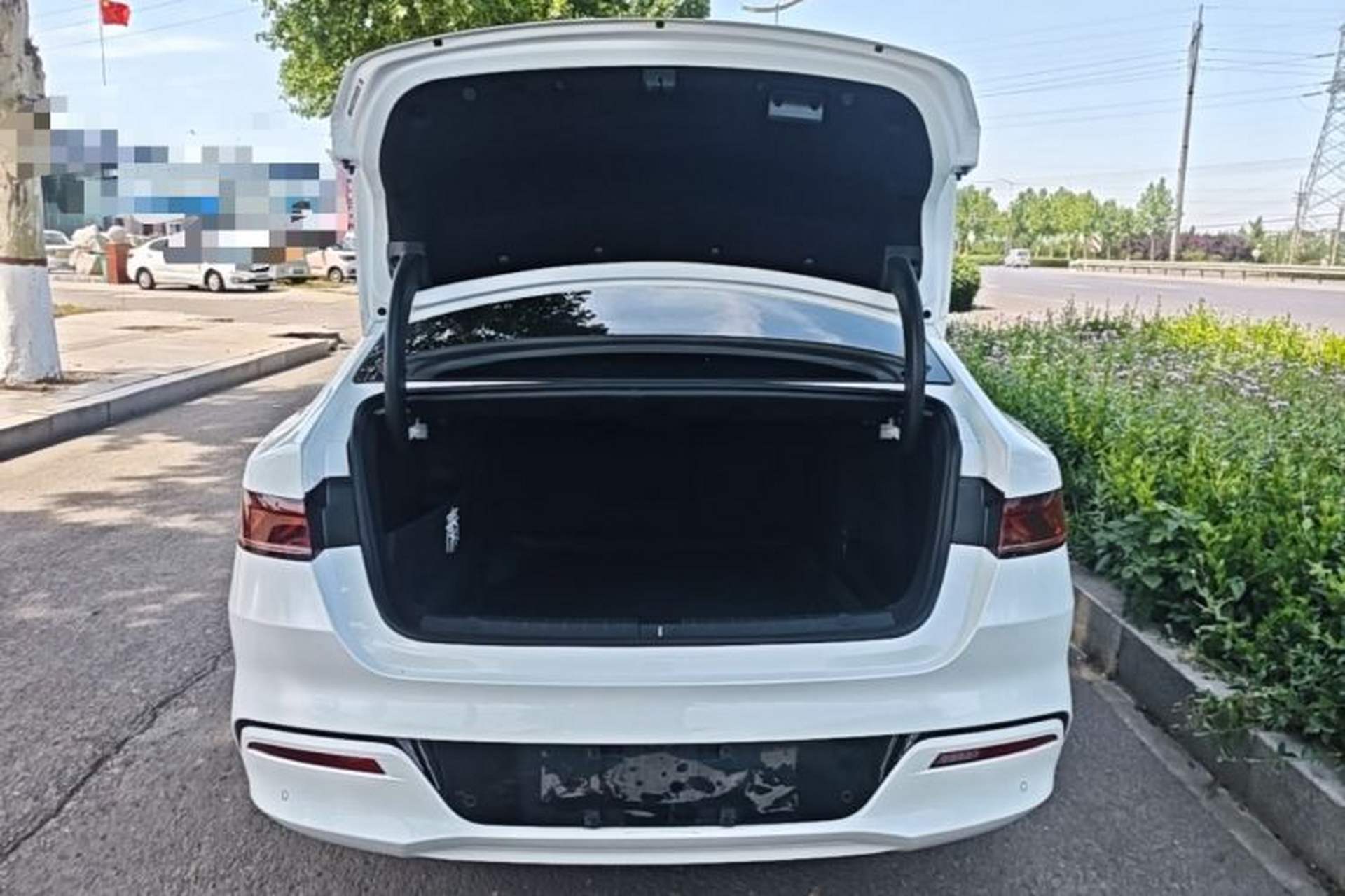 Used BYD Qin PLUS 2023 Champion Edition DM-i 55KM Leading Model Trunk