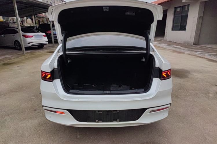 Used BYD Qin PLUS 2023 Champion Edition DM-i 55KM Leading Model Trunk