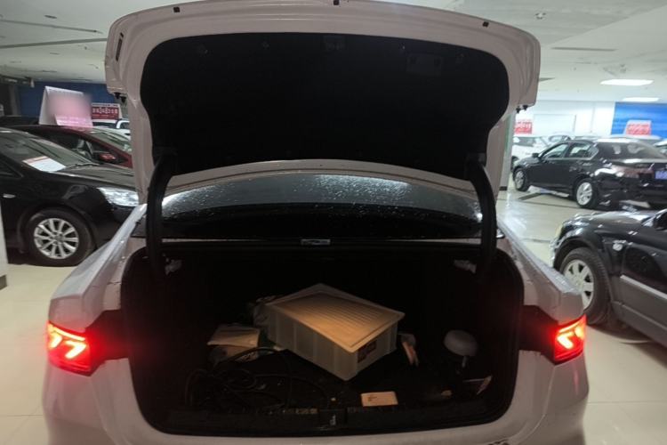 Used BYD Qin PLUS 2023 Champion Edition DM-i 55KM Leading Model Trunk
