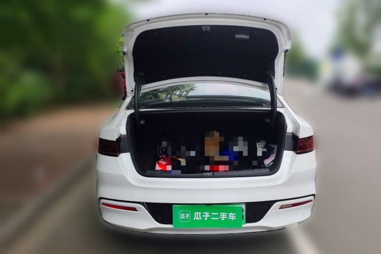 Used BYD Qin PLUS 2023 Champion Edition DM-i 55KM Leading Model Trunk