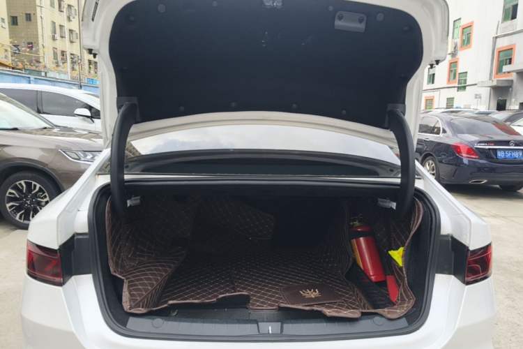Used BYD Qin PLUS 2023 Champion Edition DM-i 120KM Beyond Model Trunk