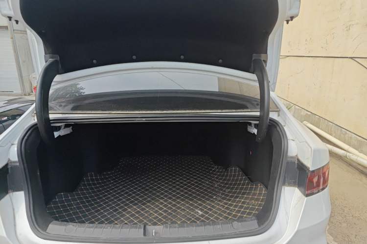 Used BYD Qin PLUS 2023 EV 510KM Travel Edition Trunk