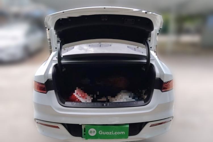 Used BYD Qin PLUS 2023 Champion Edition DM-i 55KM Leading Model Trunk