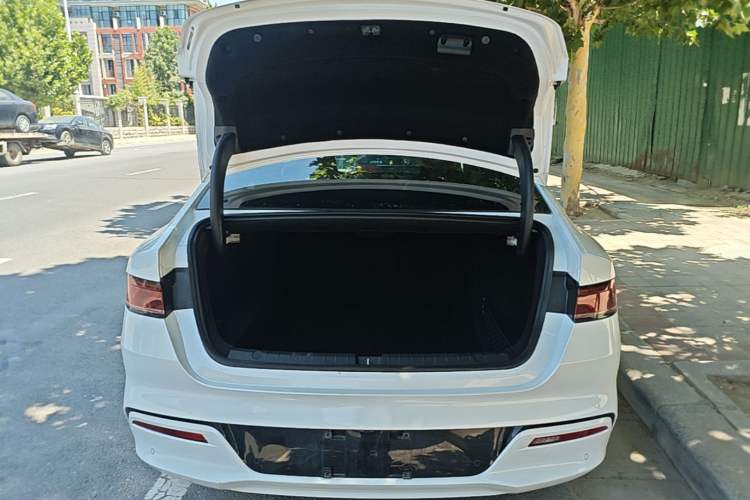 Used BYD Qin PLUS 2023 Champion Edition DM-i 55KM Leading Model Trunk