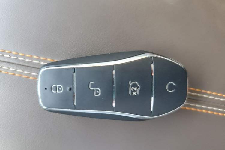 Used BYD Qin PLUS 2023 Champion Edition EV 420KM Superior Model Vehicle Key