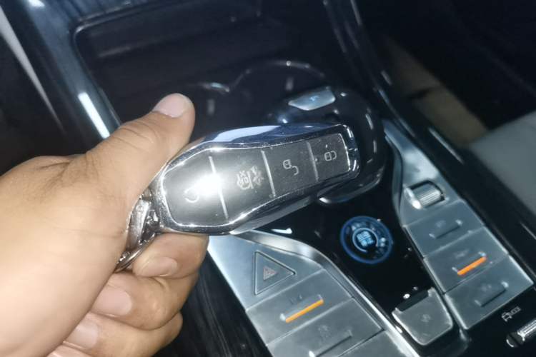 Used BYD Qin PLUS 2023 Champion Edition DM-i 55KM Leading Model Vehicle Key