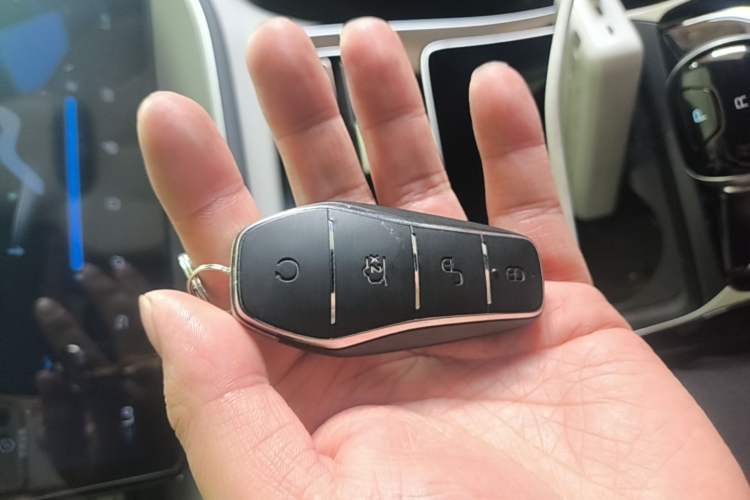 Used BYD Qin PLUS 2023 Champion Edition EV 420KM Leading Model Vehicle Key