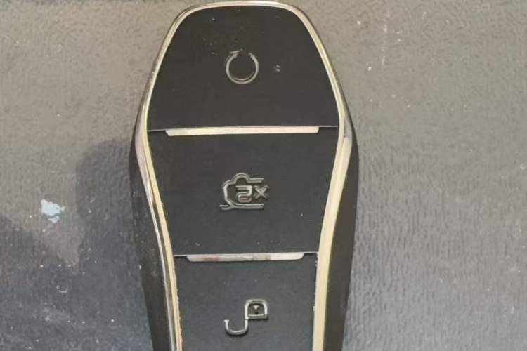 Used BYD Qin PLUS 2023 Champion Edition EV 510KM Excellence Model Vehicle Key