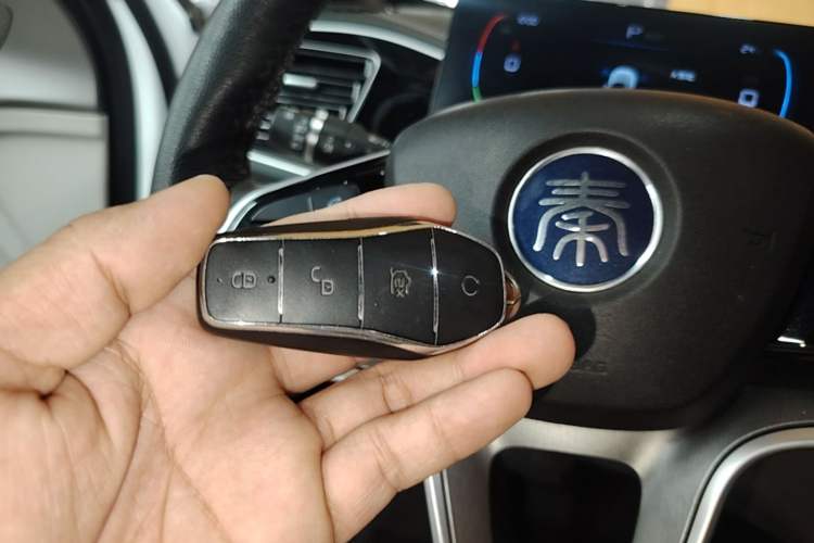 Used BYD Qin PLUS 2023 Champion Edition EV 510KM Leading Model Vehicle Key