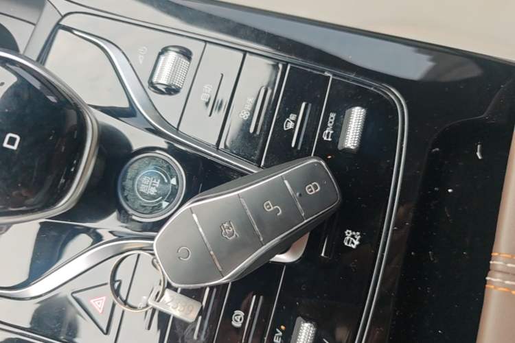 Used BYD Qin PLUS 2023 Champion Edition DM-i 55KM Leading Model Vehicle Key