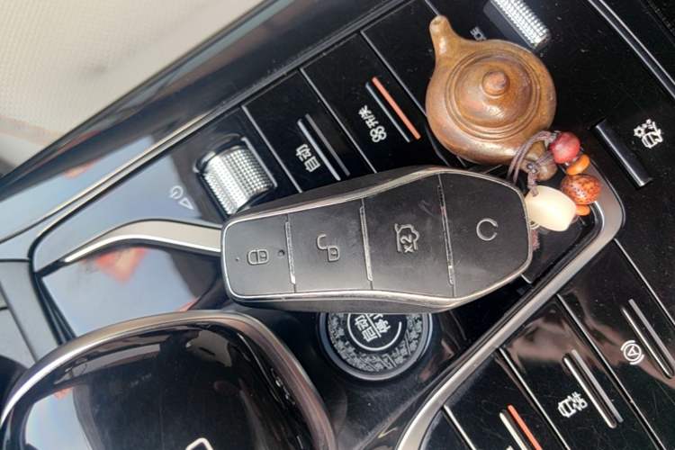 Used BYD Qin PLUS 2023 Champion Edition DM-i 55KM Leading Model Vehicle Key