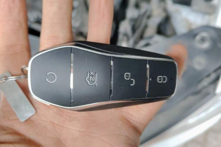 Used BYD Qin PLUS 2023 Champion Edition DM-i 55KM Leading Model Vehicle Key