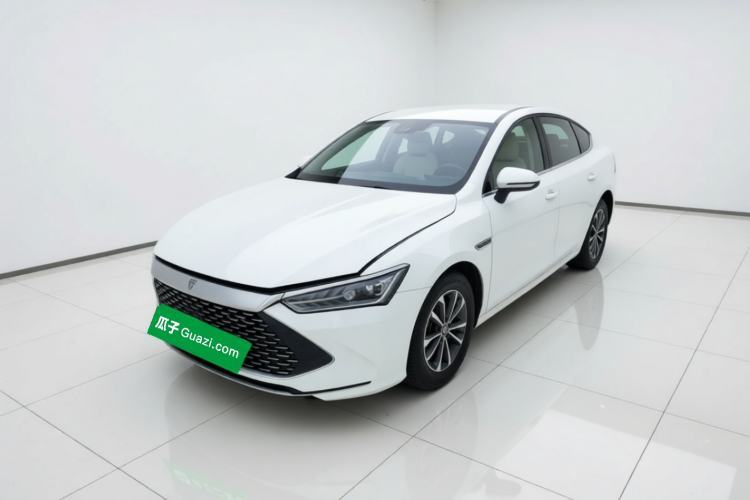 BYD Qin PLUS 2023 Champion Edition DM-i 55KM Leading Model usata Guazi used car, China used car export, Used car for sale, Used cars, Cheapest cars for sale