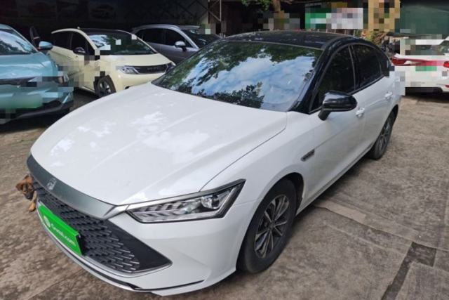 BYD Qin PLUS 2023 Champion Edition DM-i 55KM Leading Model de segunda mano