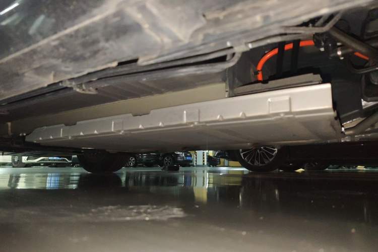 Used BYD Qin PLUS 2024 HONOR Edition DM-i 55KM Leading Model Chassis Rear Left