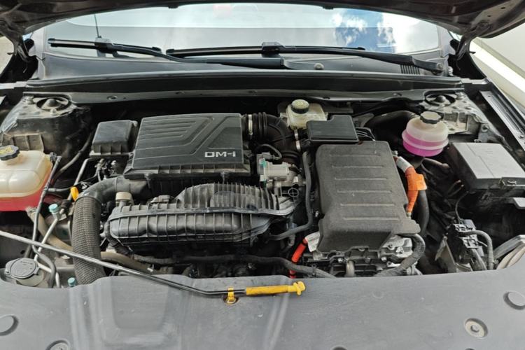 Used BYD Qin PLUS 2024 HONOR Edition DM-i 55KM Leading Model Engine Bay